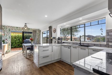 Photo of property in 29 Rosberg Place, Mount Maunganui, 3116
