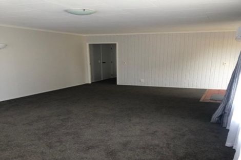 Photo of property in 24 Marere Avenue, Paraparaumu, 5032