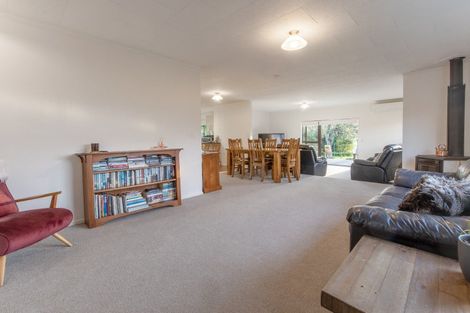 Photo of property in 26 Eagle Street, Waipawa, 4210