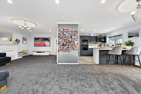 Photo of property in 12 Resthill Crescent, Glenview, Hamilton, 3206