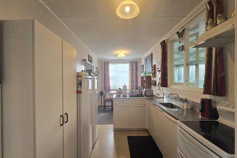 Photo of property in 8 Kent Street, Tokoroa, 3420