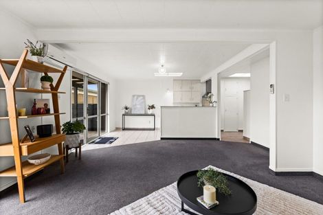 Photo of property in 25 Liverpool Crescent, Tamatea, Napier, 4112