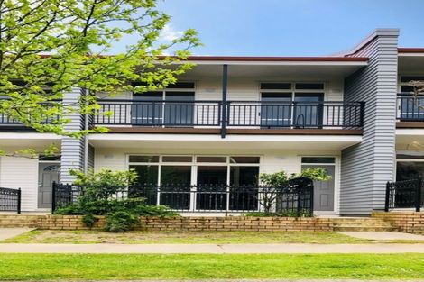 Photo of property in 5/44 Carlos Drive, Flat Bush, Auckland, 2016