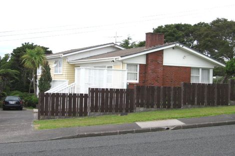 Photo of property in 31 Stanley Road, Glenfield, Auckland, 0629