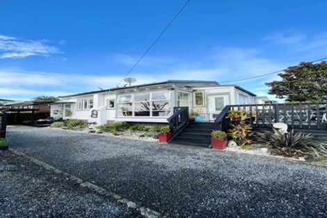 Photo of property in 9 Copley Street, New Lynn, Auckland, 0600