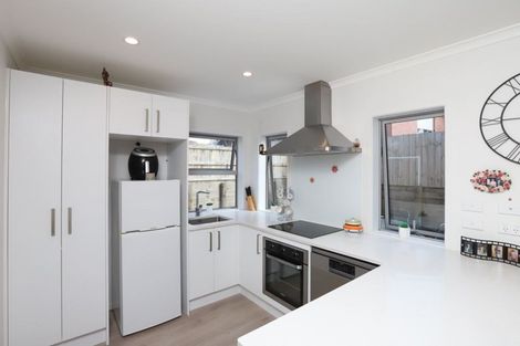 Photo of property in 28u3 Garnett Avenue, Forest Lake, Hamilton, 3200