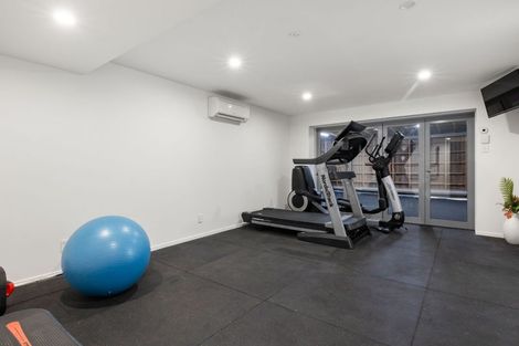 Photo of property in 1 Woodstock Road, Fairfield, Hamilton, 3214