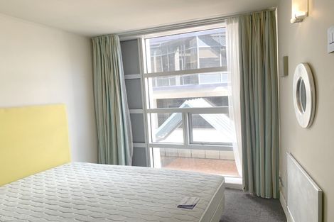 Photo of property in St Pauls Apartments, 67/43u Mulgrave Street, Thorndon, Wellington, 6011