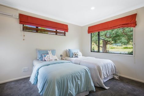 Photo of property in 96 Navigation Drive, Whitby, Porirua, 5024