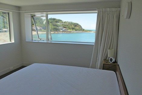 Photo of property in 72a Owhiro Bay Parade, Owhiro Bay, Wellington, 6023