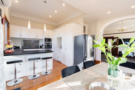 Photo of property in 143 Kenmure Road, Kenmure, Dunedin, 9011