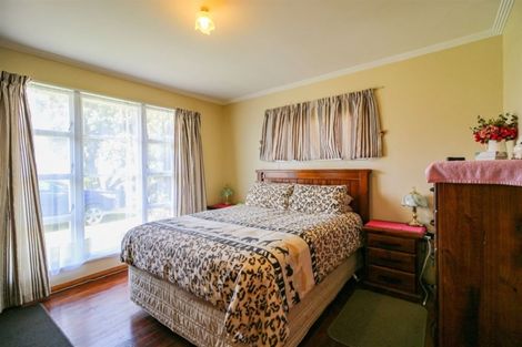 Photo of property in 105 Cornfoot Street, Castlecliff, Whanganui, 4501