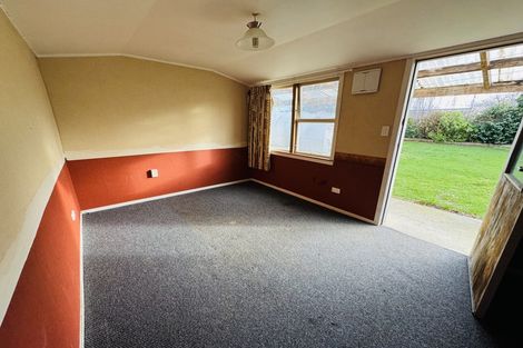 Photo of property in 30 Collean Street, Wallacetown, 9816