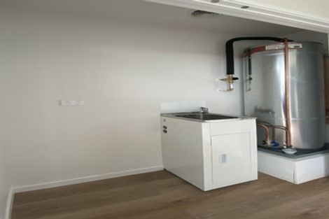 Photo of property in 91 Papatupu Way, Kumeu, 0810