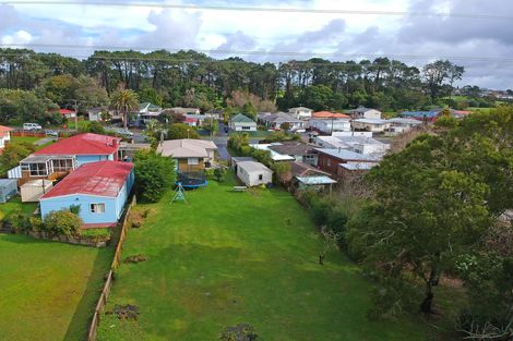 Photo of property in 120 Portage Road, New Lynn, Auckland, 0600