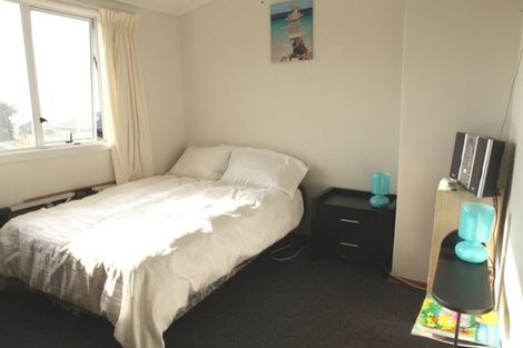 Photo of property in 25a-d Tireti Road, Titahi Bay, Porirua, 5022