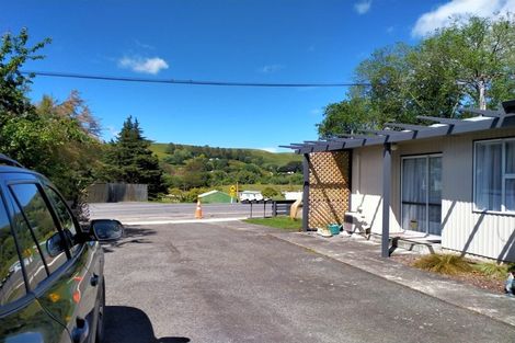 Photo of property in 2/2 Ruataniwha Street, Waipawa, 4210