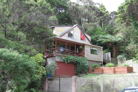 Photo of property in 18 Pluto Place, Beach Haven, Auckland, 0626