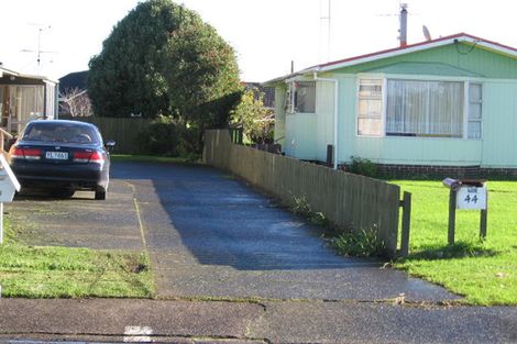 Photo of property in 1/46 Hatton Road, Orewa, 0931