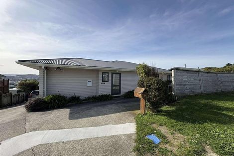 Photo of property in 4 Kekerenga Street, Strathmore Park, Wellington, 6022