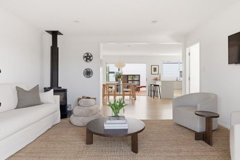 Photo of property in 21 Seaspray Drive, Mount Maunganui, 3116