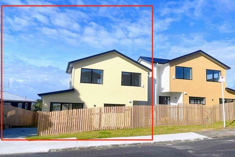 Photo of property in 7a Keegan Drive, Massey, Auckland, 0614