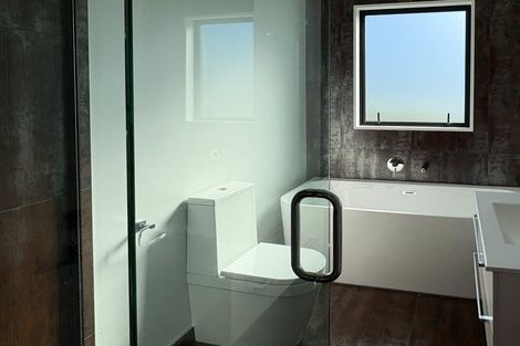 Photo of property in 16 Koral Lane, Broomfield, Christchurch, 8042