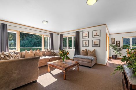 Photo of property in 99 Kapukapu Road, Hamurana, Rotorua, 3096