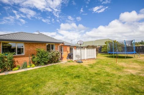 Photo of property in 16 Chester Street, Kaiapoi, 7630