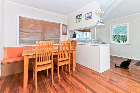 Photo of property in 1 Claridge Street, Glen Eden, Auckland, 0602