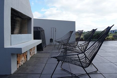 Photo of property in 299 Manly Street, Paraparaumu Beach, Paraparaumu, 5032