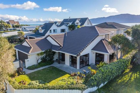 Photo of property in 159b Manly Street, Paraparaumu Beach, Paraparaumu, 5032