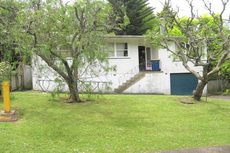 Photo of property in 14 Halberg Street, Glenfield, Auckland, 0629