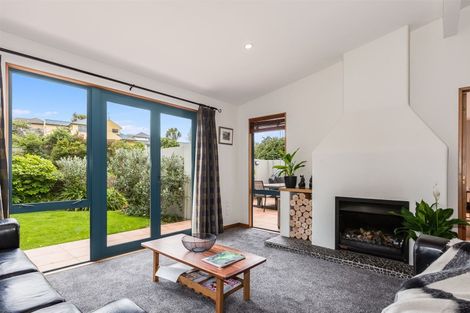 Photo of property in 18 Petrel Lane, Whitby, Porirua, 5024