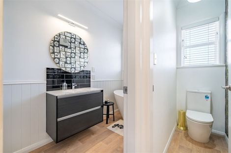 Photo of property in 16 Liverpool Street, Trentham, Upper Hutt, 5018