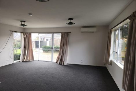 Photo of property in 11 Lothian Street, Ilam, Christchurch, 8041