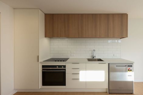 Photo of property in 26 Hargest Crescent, Sydenham, Christchurch, 8023