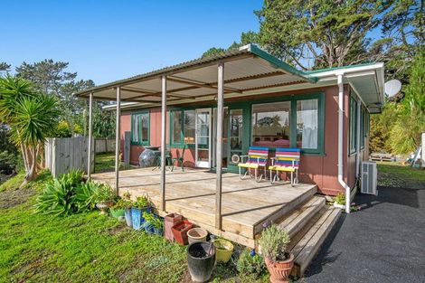 Photo of property in 4 Ferngully Road, Helensville, Kaukapakapa, 0871