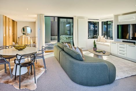 Photo of property in 21 Seaview Terrace, Northland, Wellington, 6012