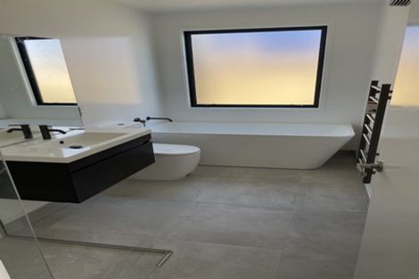 Photo of property in 16 Grain Close, Jacks Point, 9371