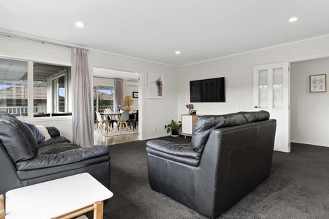 Photo of property in 77 Kinloch Drive, Bethlehem, Tauranga, 3110