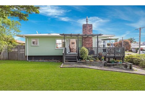 Photo of property in 34 Levesque Street, Birkdale, Auckland, 0626