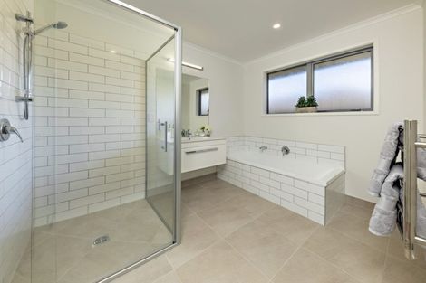 Photo of property in 7 Dornal Place, Pokeno, 2402