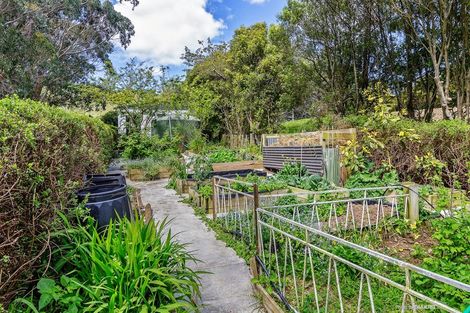 Photo of property in 924 Ohariu Valley Road, Ohariu, Wellington, 6037