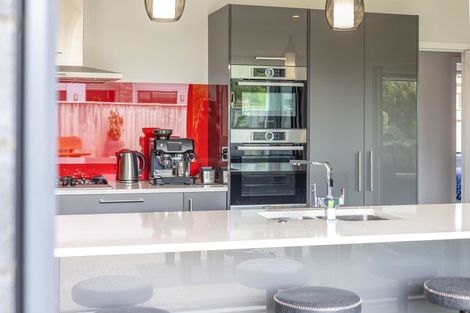 Photo of property in 9 Christow Court, Paraparaumu, 5032
