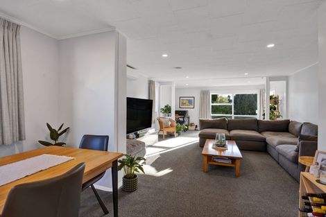 Photo of property in 6 Argyle Street, Hawera, 4610