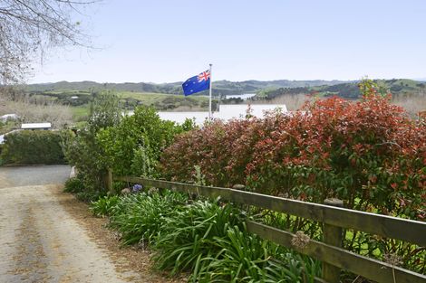 Photo of property in 956 Oneriri Road, Kaiwaka, 0573