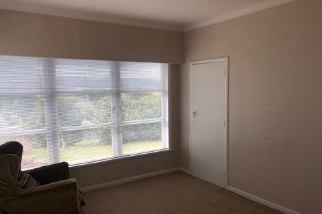 Photo of property in 9 Savoy Road, Glen Eden, Auckland, 0602