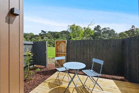 Photo of property in 8/36 Woodside Road, Massey, Auckland, 0614