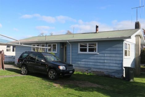 Photo of property in 37 Aotea Crescent, Tokoroa, 3420